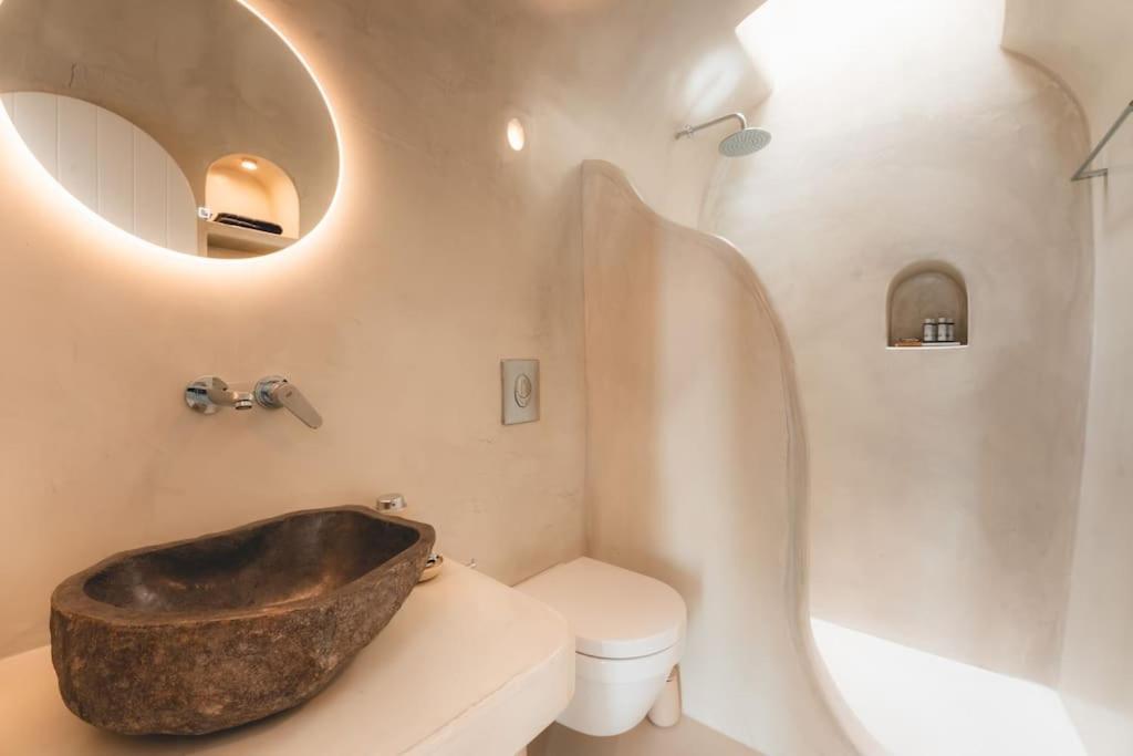 Vila Akri Santorini With Heated Jacuzzi Emporio  Exteriér fotografie